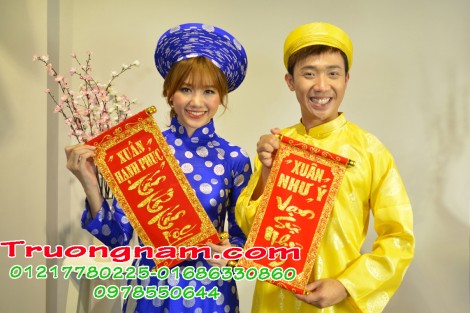 Cho thuê áo dài khăn đóng tại HCM: Áo dài khăn đống vàng