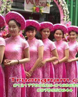 Cho thuê áo dài khăn đóng tại HCM: Áo dài nữ hồng